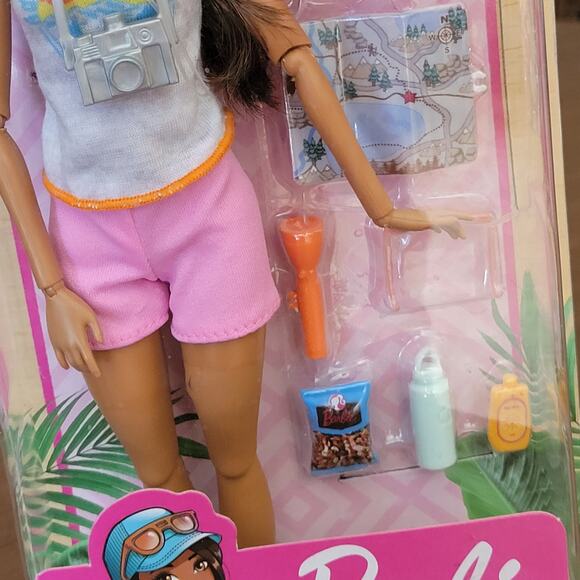 Barbie Hiking Doll Brunette with Puppy & 9 Accessories Including Backpack New - Picture 14 of 15